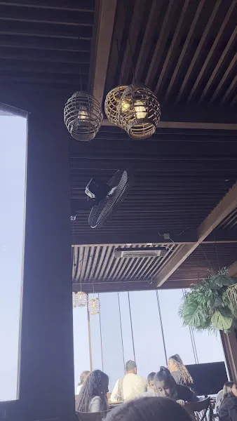 Sky Lounge & Bar