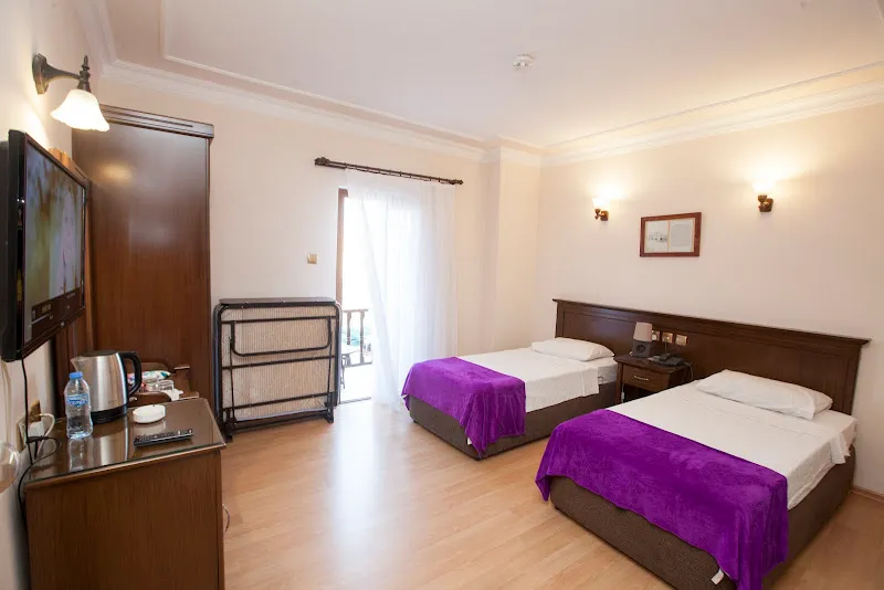 White Pearl Hotel