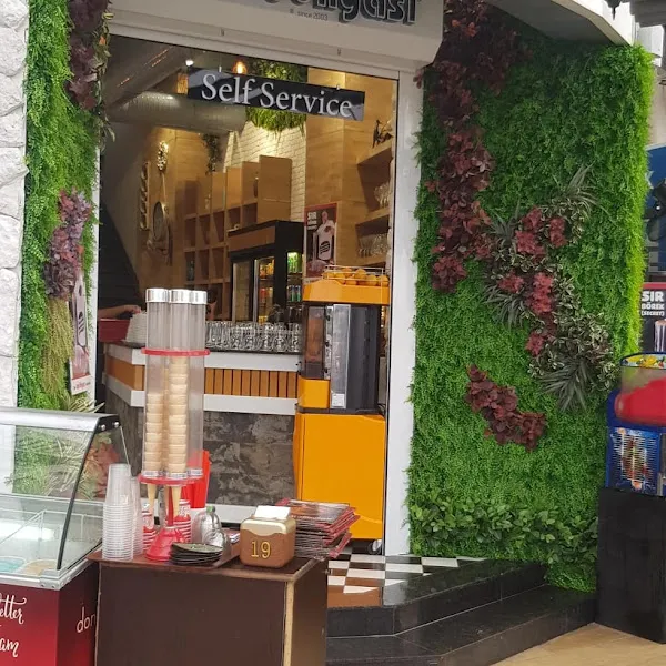 İpek Recaioğlu Design