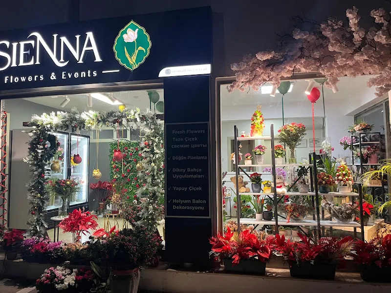 Sienna Flowers & Event