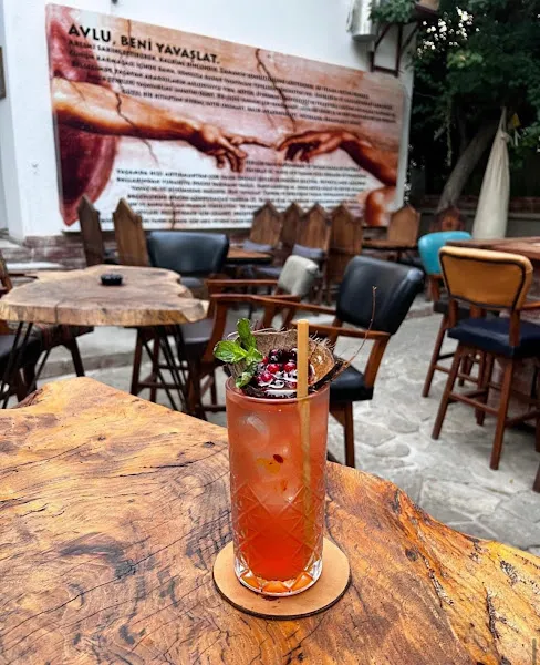 Avlu Bar