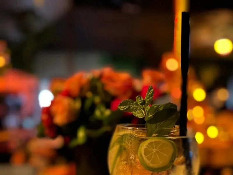 Avlu Bar