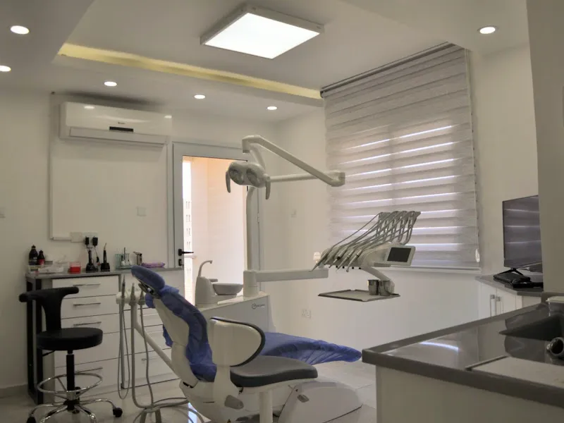 Girne Diş Kliniği- Kyrenia Dental Clinic