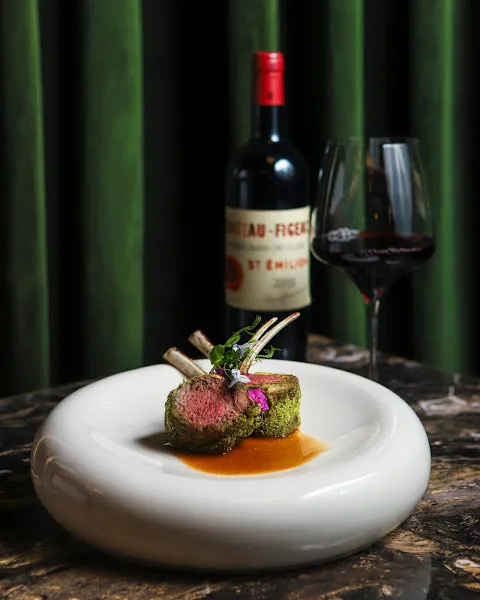 Nima Restaurant & Lounge Bar
