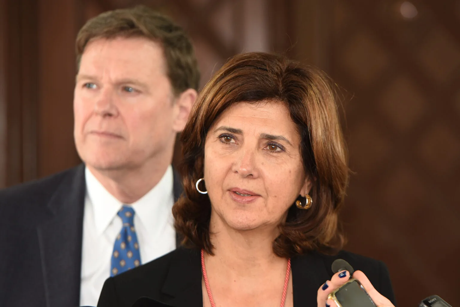 Holguin'in  5’li konferans hazırlığında olduğu iddiası